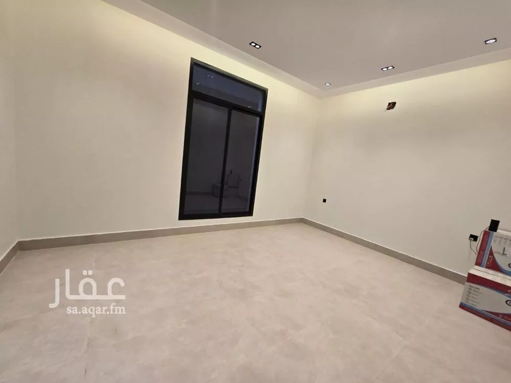 فيلا 5 غرف في ديراب 17