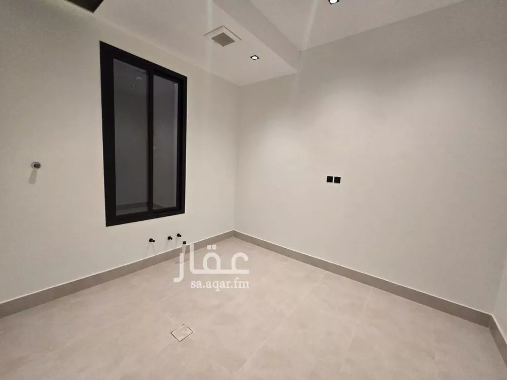 فيلا 5 غرف في ديراب 5