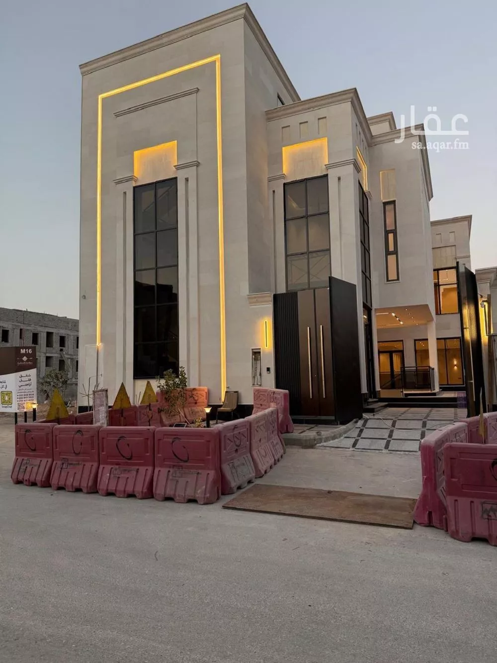 6 bedroom apartment in Al Mahdiyyah 2