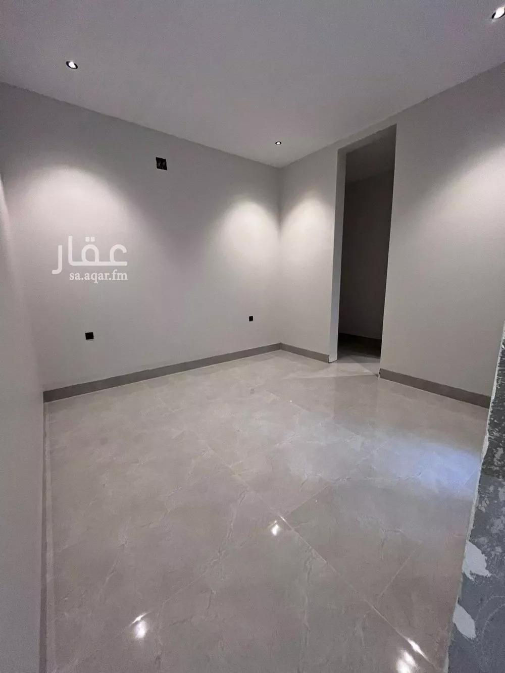 فيلا 6 غرف في المهدية 11