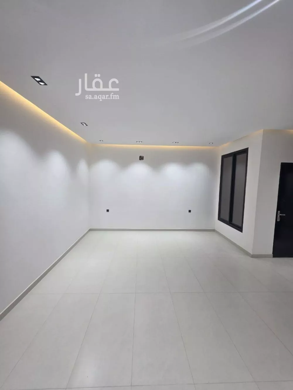 6 bedroom villa in Al Rimal 6