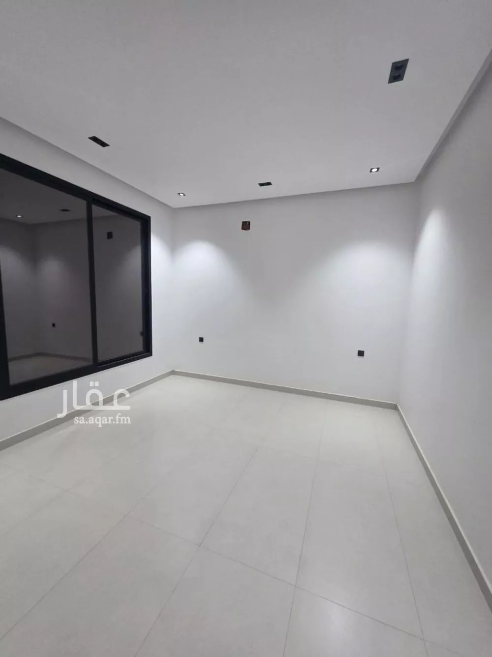6 bedroom villa in Al Rimal 9