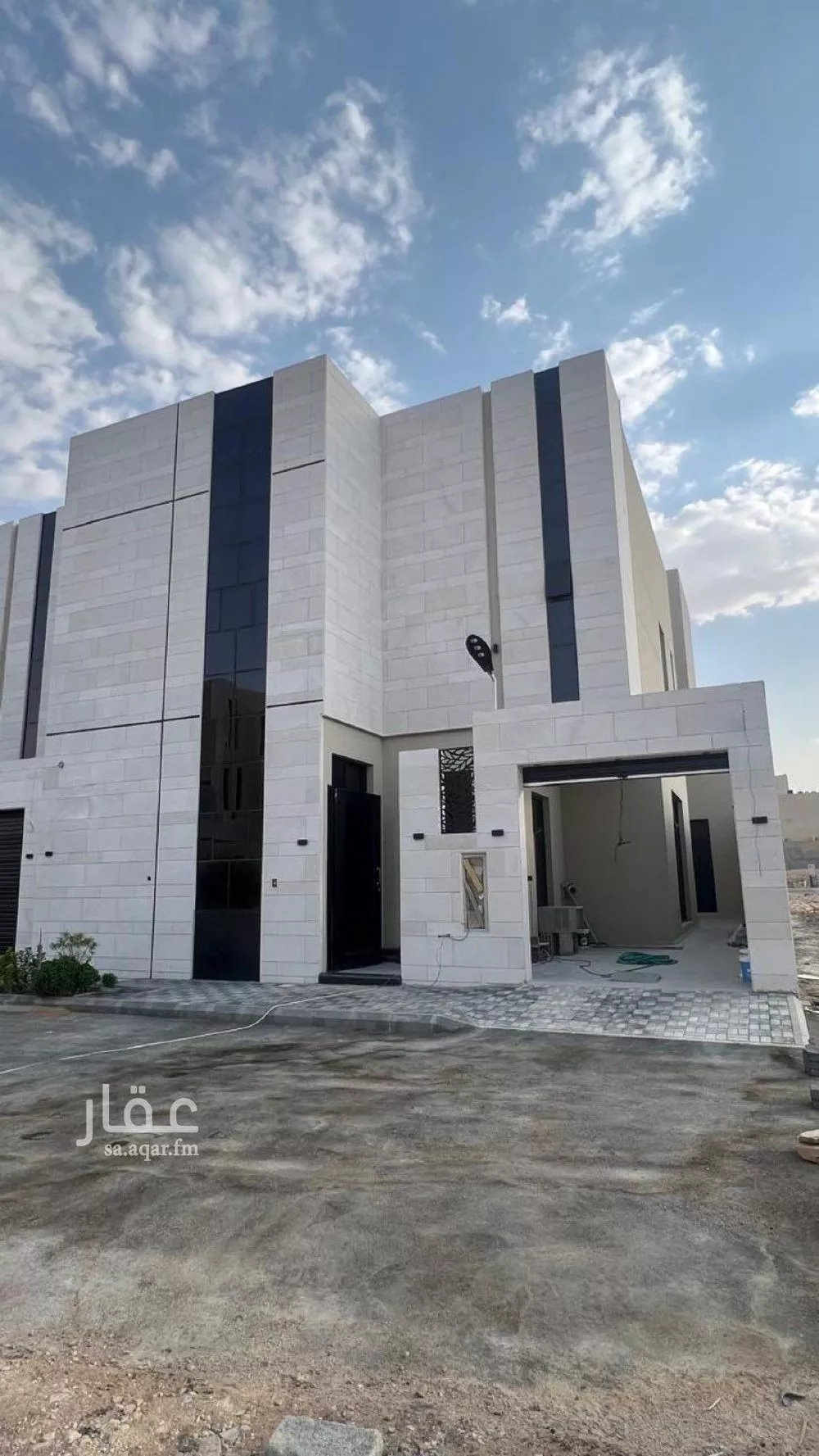 6 bedroom villa in Al Mahdiyyah 3