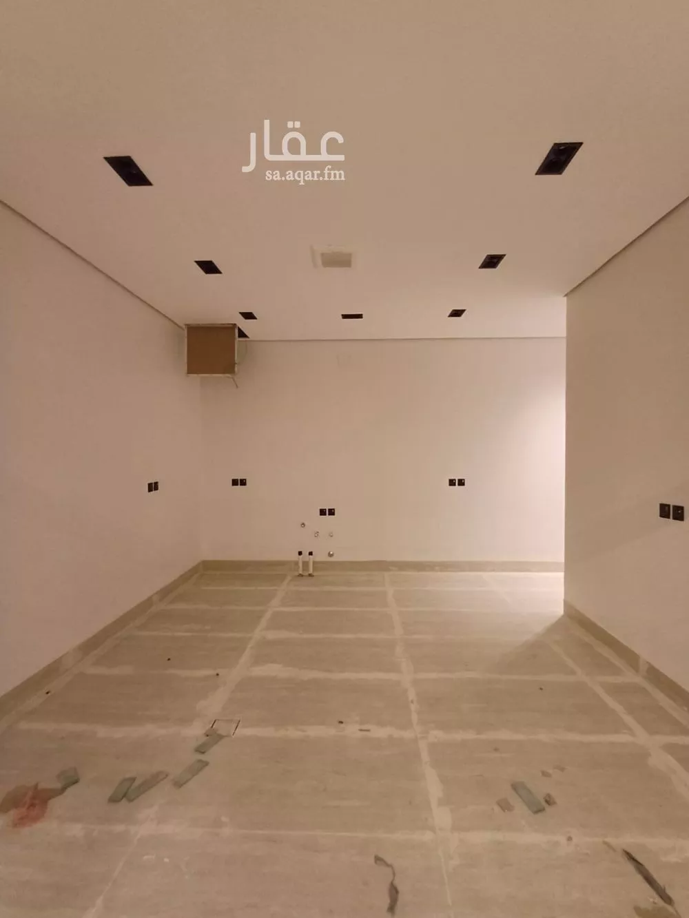 فيلا 7 غرف في الرمال 9