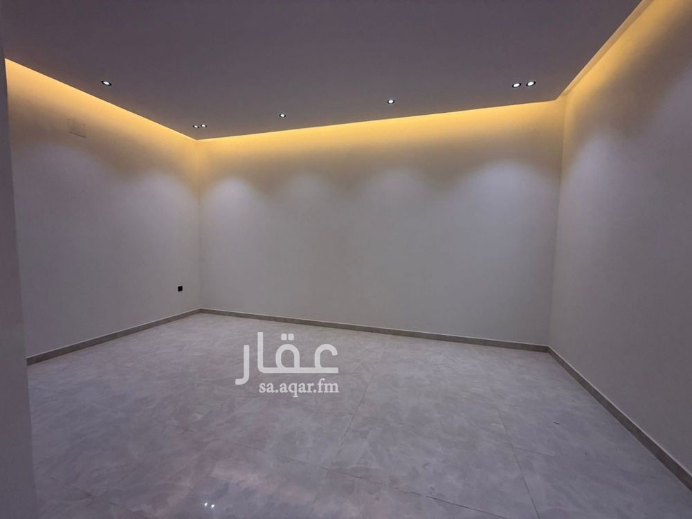 3 bedroom villa in Okaz, Riyadh 8