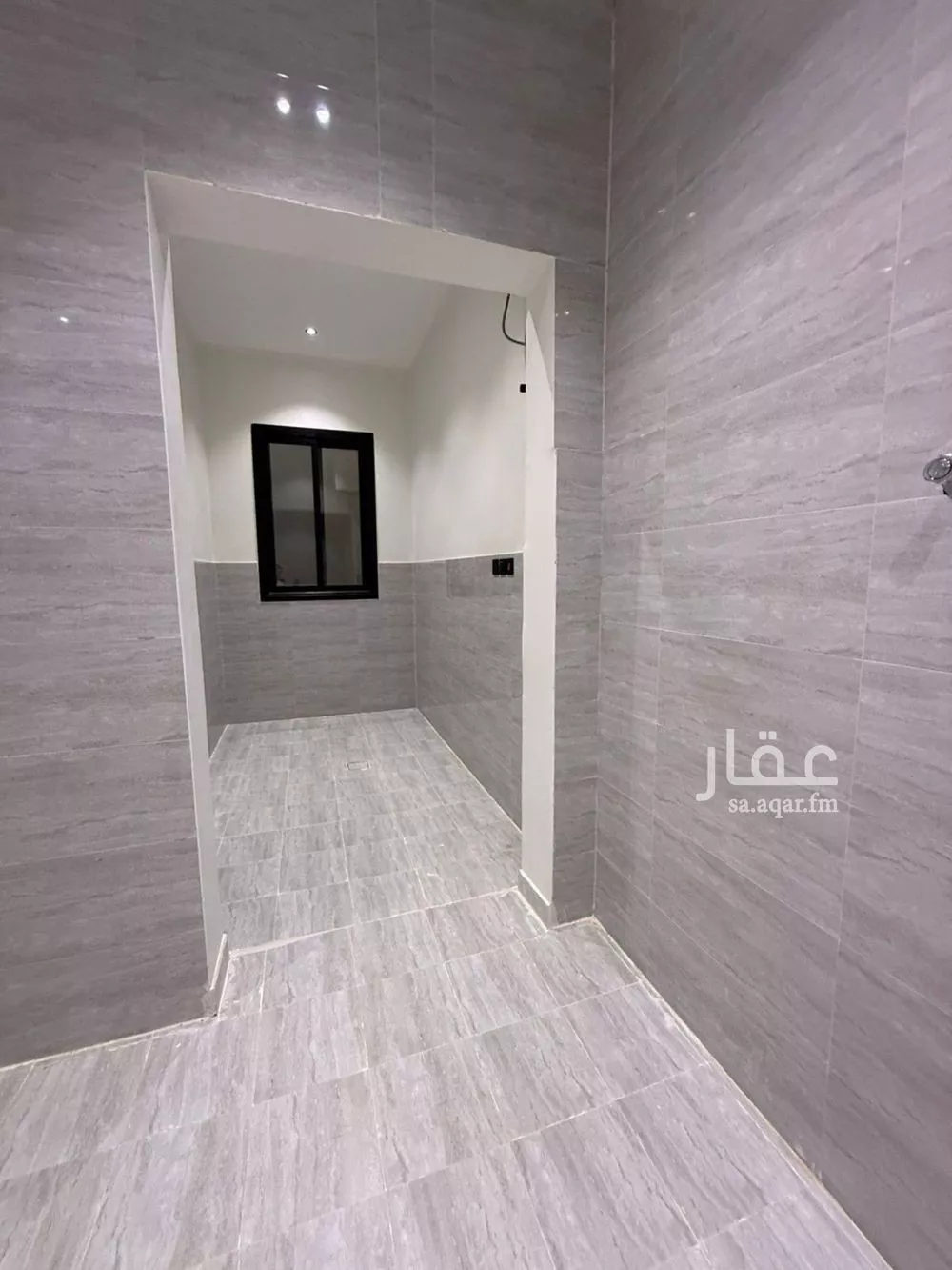 5 bedroom villa in Okaz 10