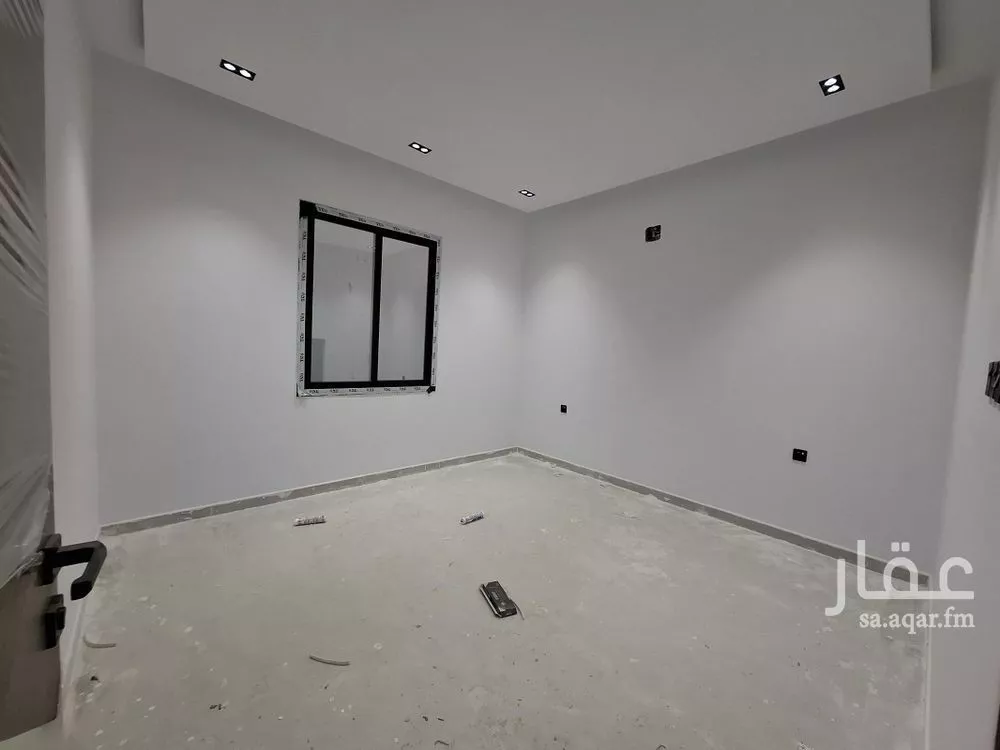 5 bedroom villa in Tuwaiq 11