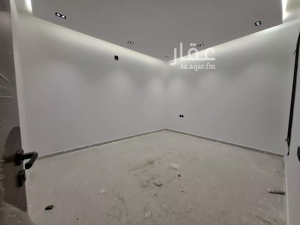 5 bedroom villa in Tuwaiq 17