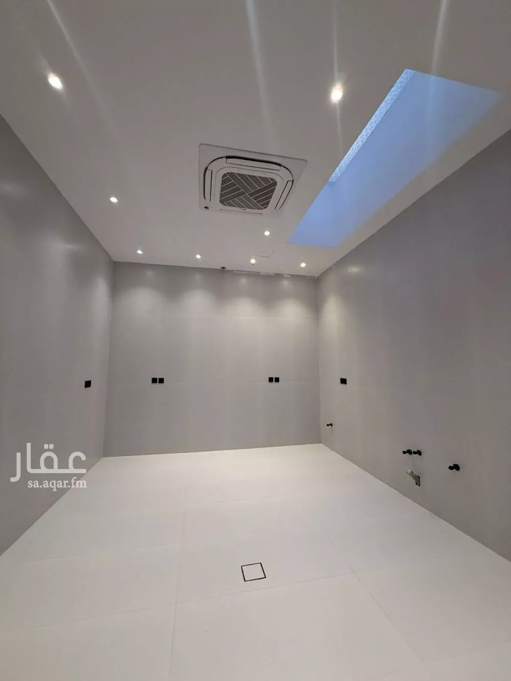 6 bedroom villa in Al Mahdiyyah 10