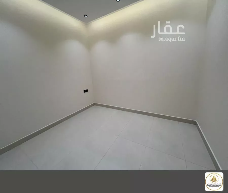 8 bedroom villa in Ash Sharq 12