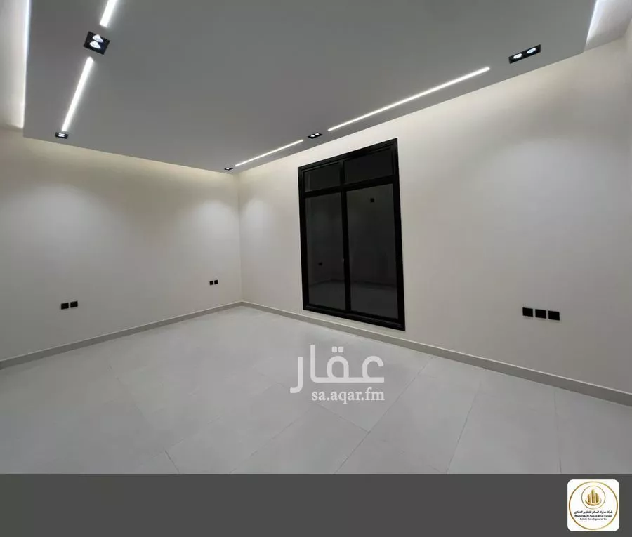 8 bedroom villa in Ash Sharq 20