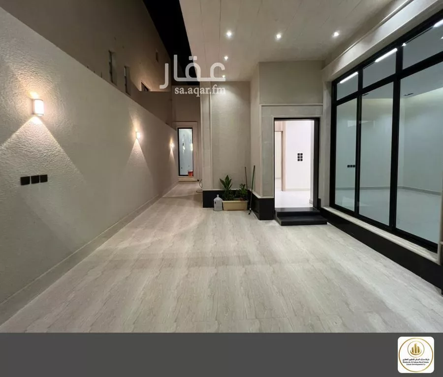 8 bedroom villa in Ash Sharq 4