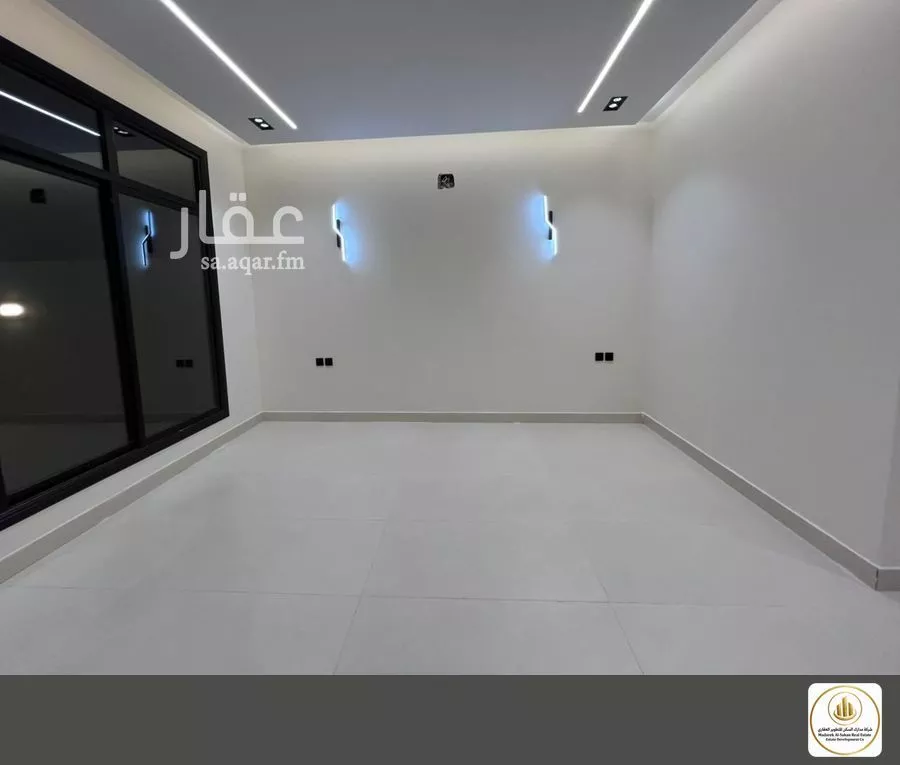8 bedroom villa in Ash Sharq 33