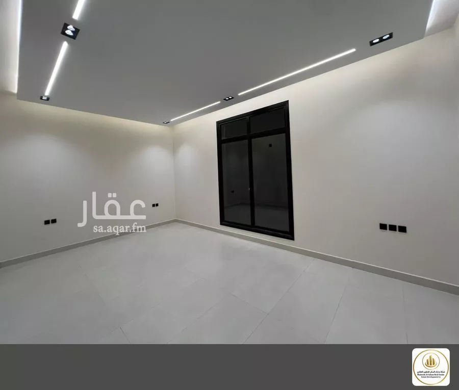 8 bedroom villa in Ash Sharq 35