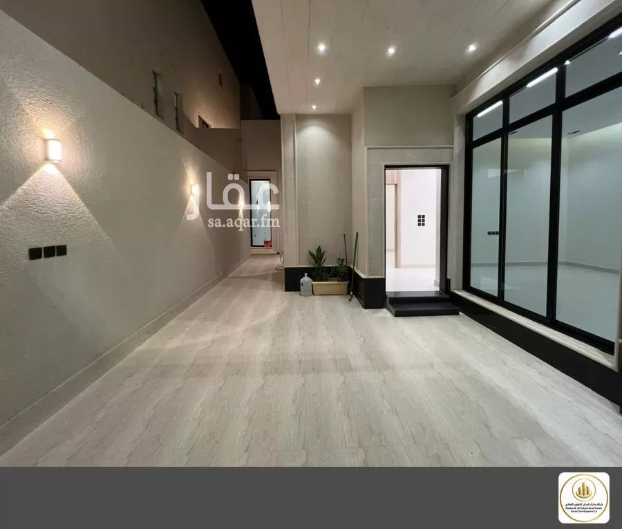 8 bedroom villa in Ash Sharq 37