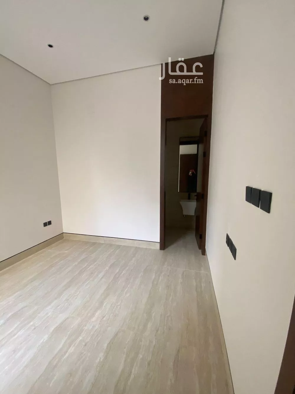 5 bedroom villa in Al Mahdiyyah 11
