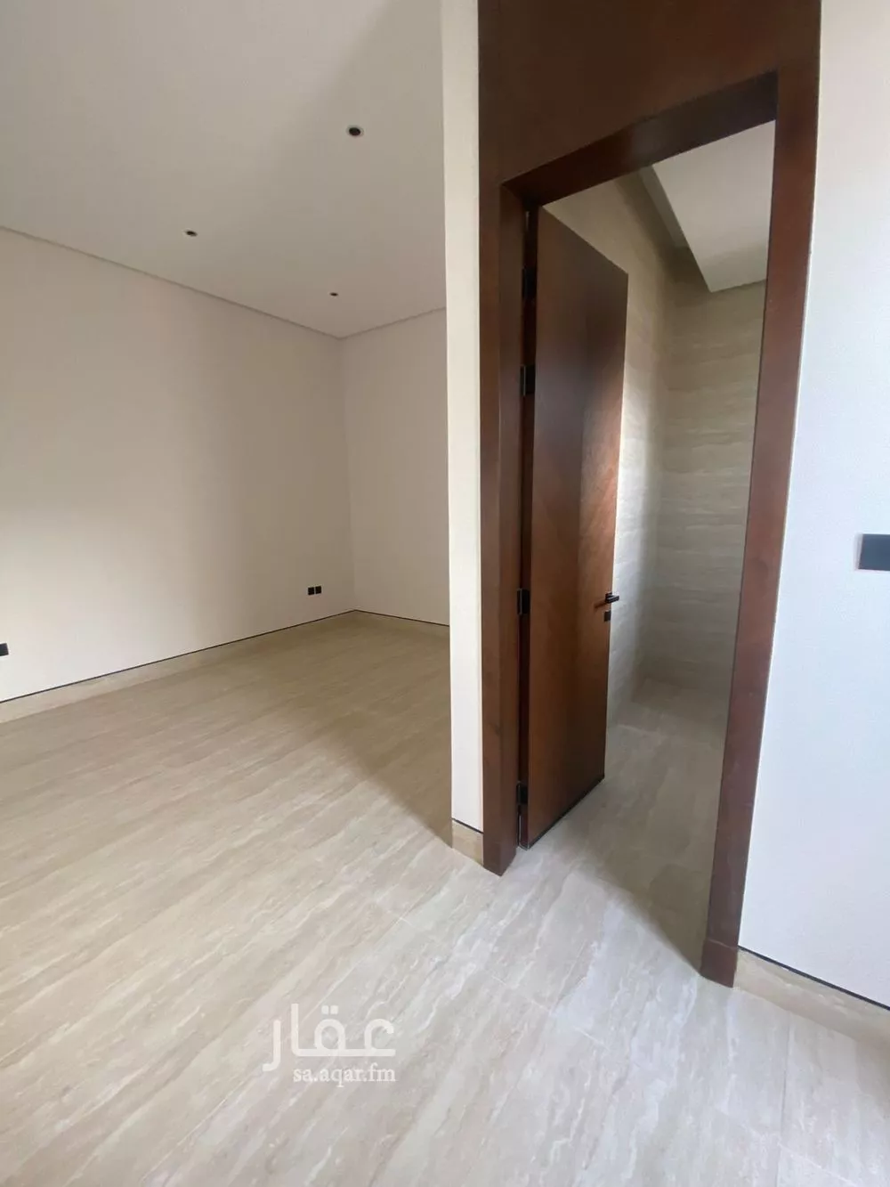 5 bedroom villa in Al Mahdiyyah 7