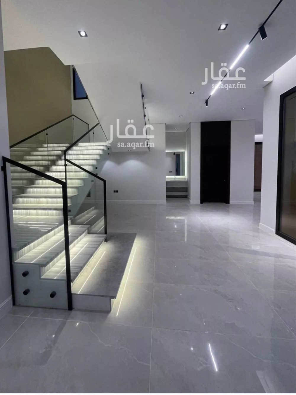 6 bedroom villa in Al Mahdiyyah 8