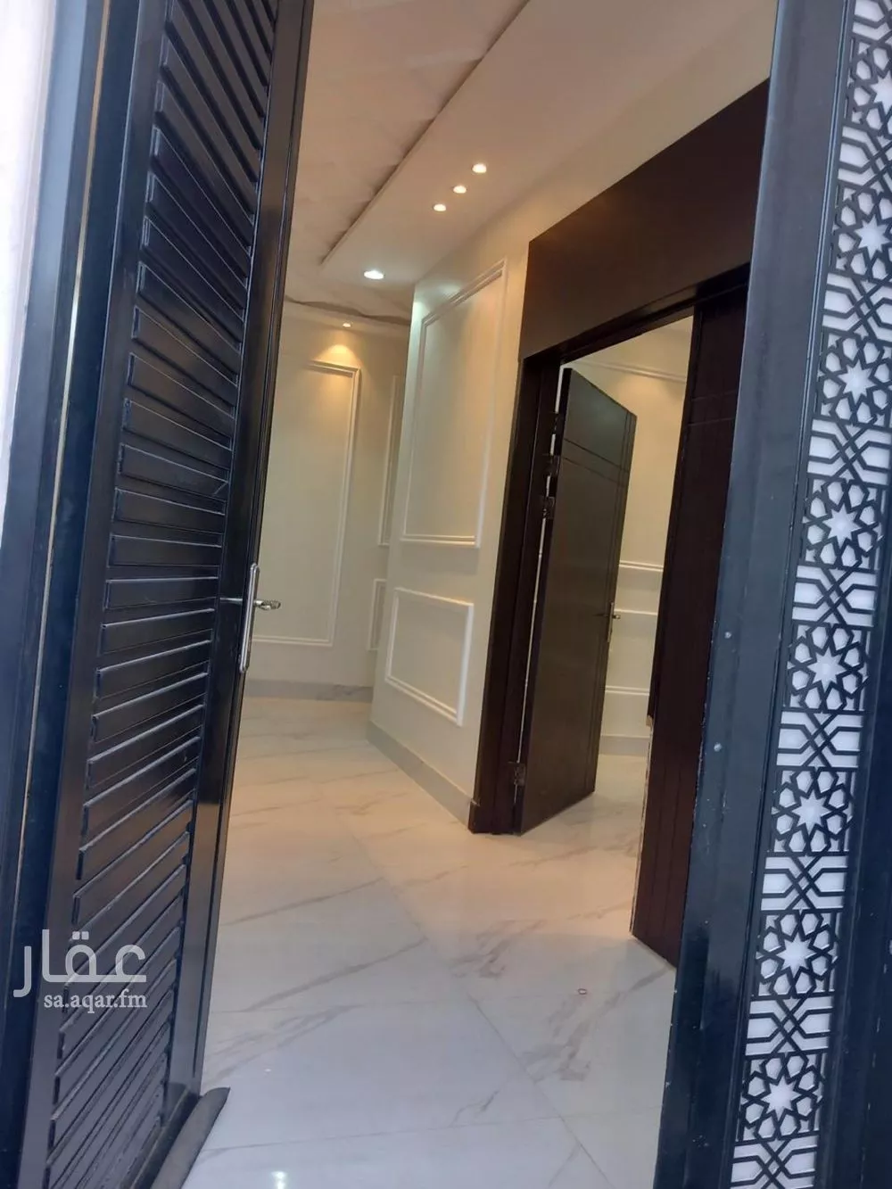 5 bedroom villa in Dhahrat Laban 6
