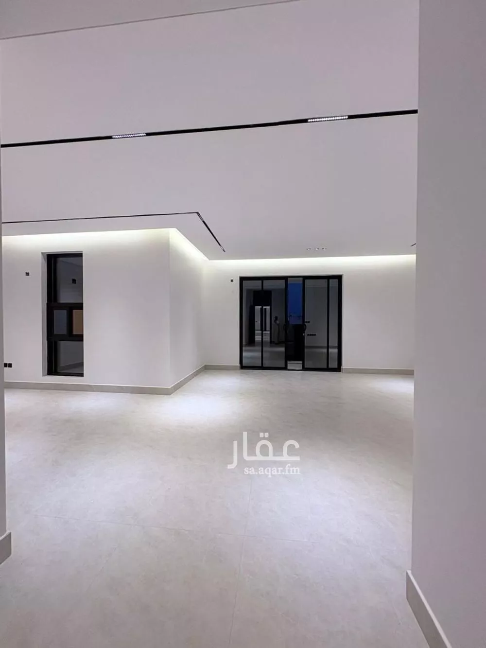 5 bedroom villa in Al Mahdiyyah 2