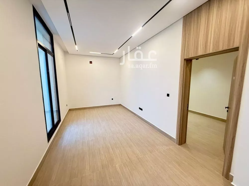 5 bedroom villa in Al Mahdiyyah 16