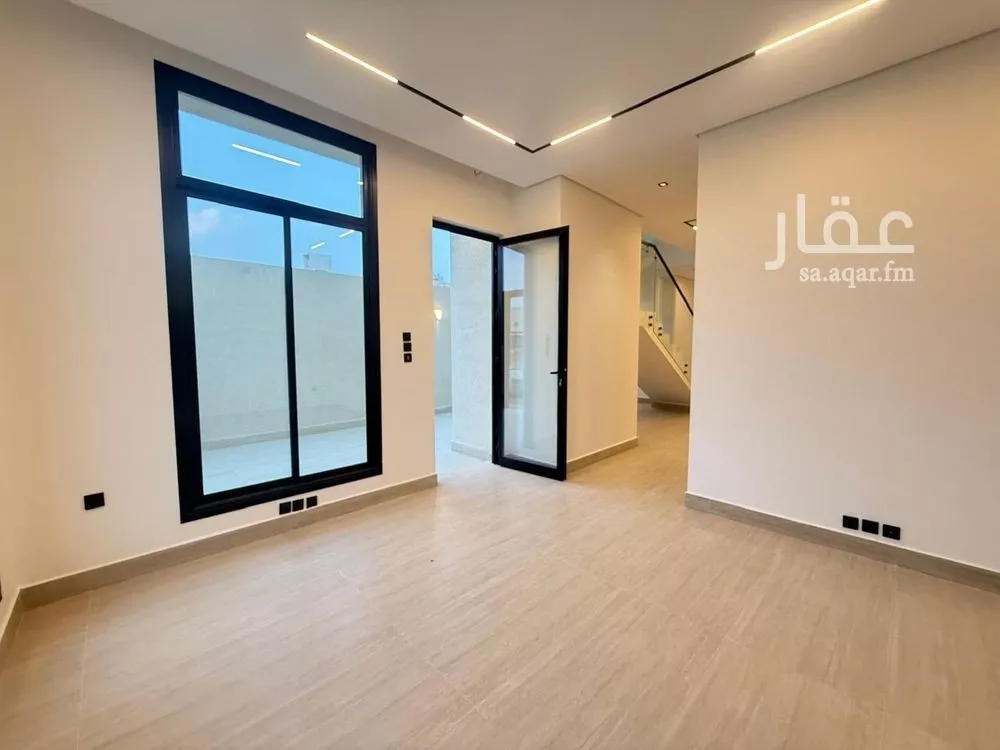 5 bedroom villa in Al Mahdiyyah 22