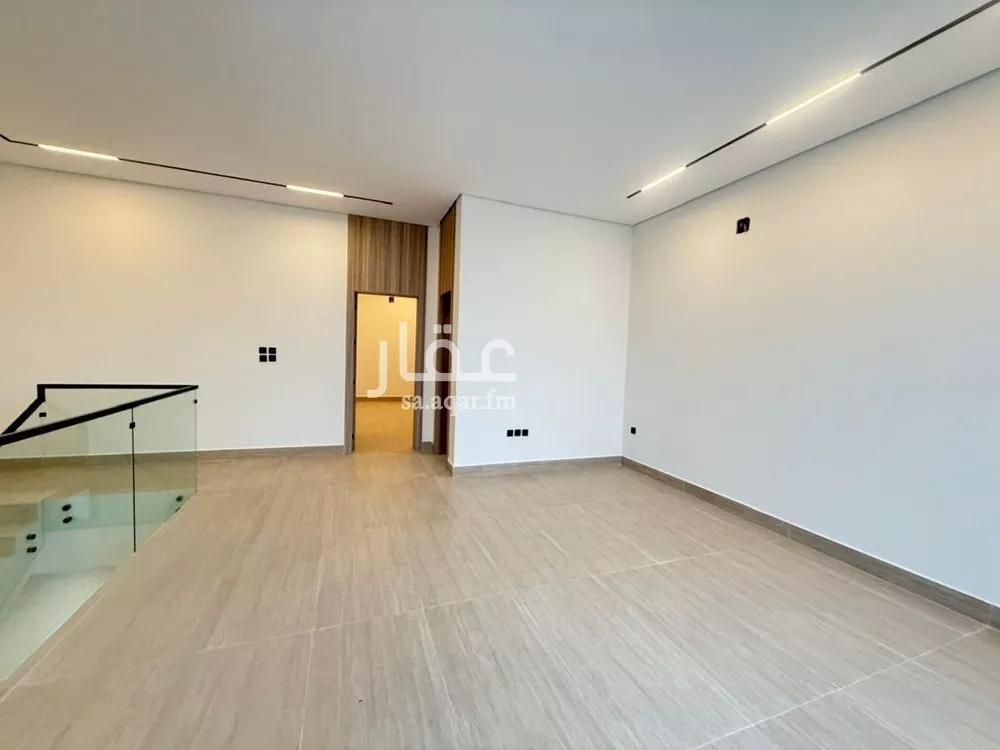 5 bedroom villa in Al Mahdiyyah 8