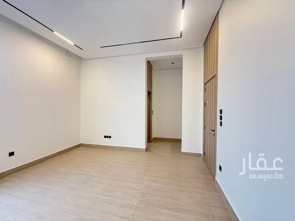 5 bedroom villa in Al Mahdiyyah 10