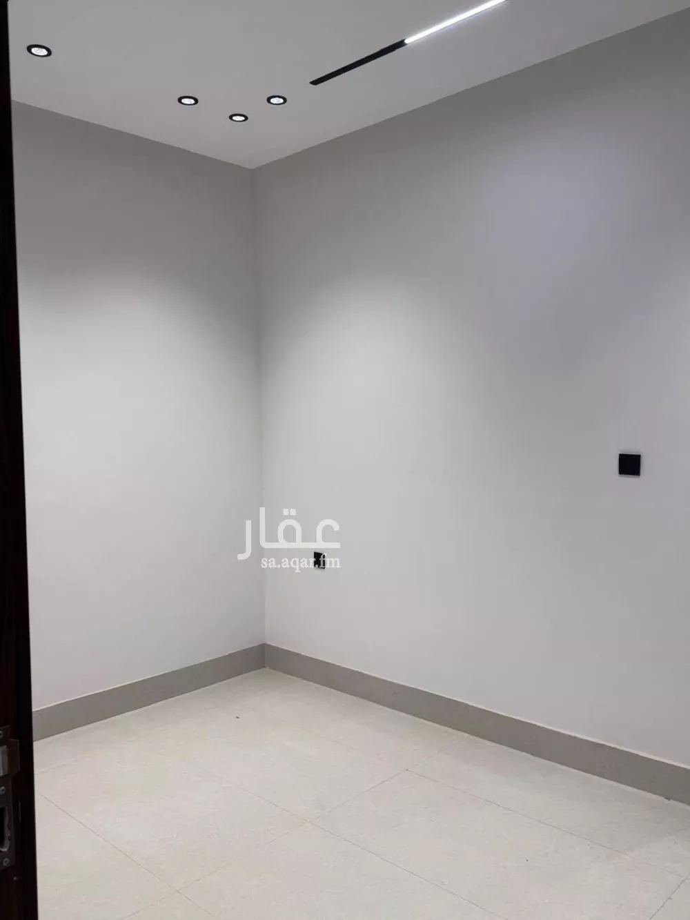 فيلا 4 غرف في المهدية 8