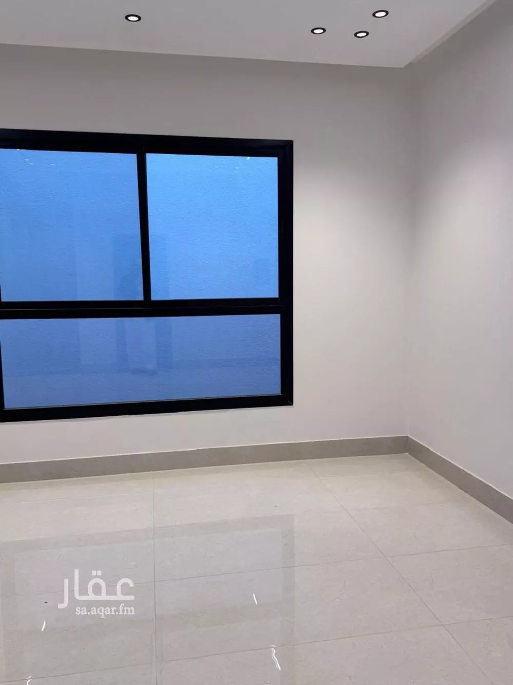فيلا 4 غرف في المهدية 9
