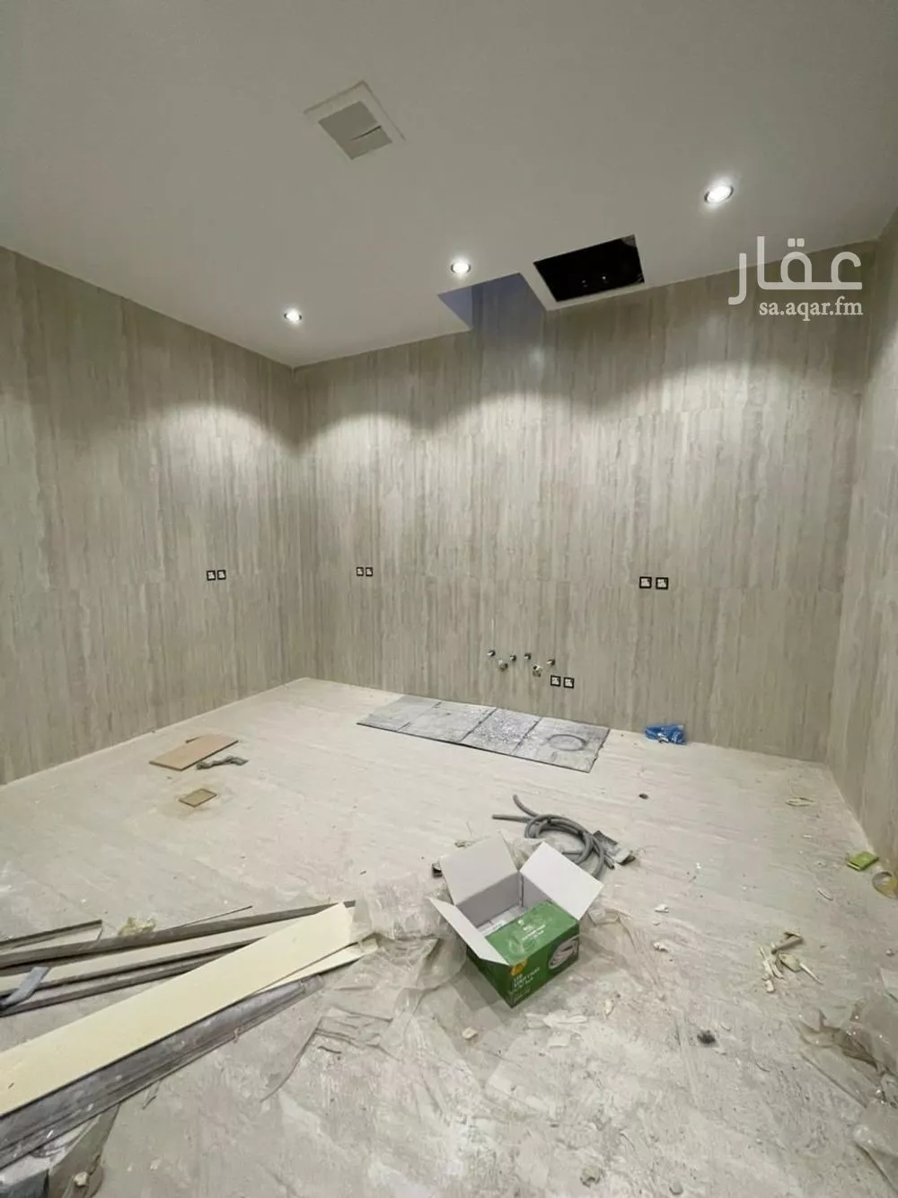 5 bedroom villa in Dhahrat Laban 18