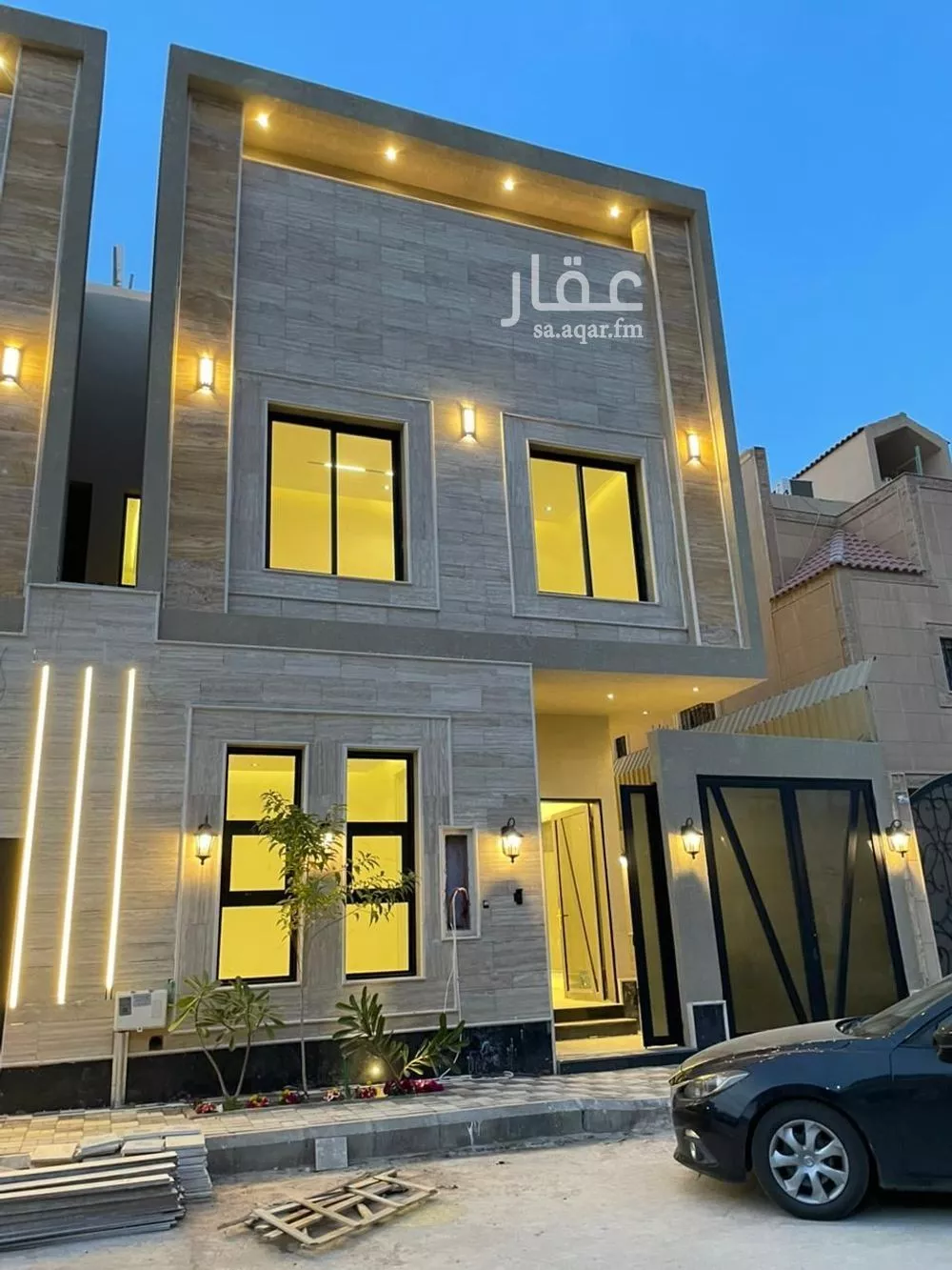 5 bedroom villa in Dhahrat Laban 3