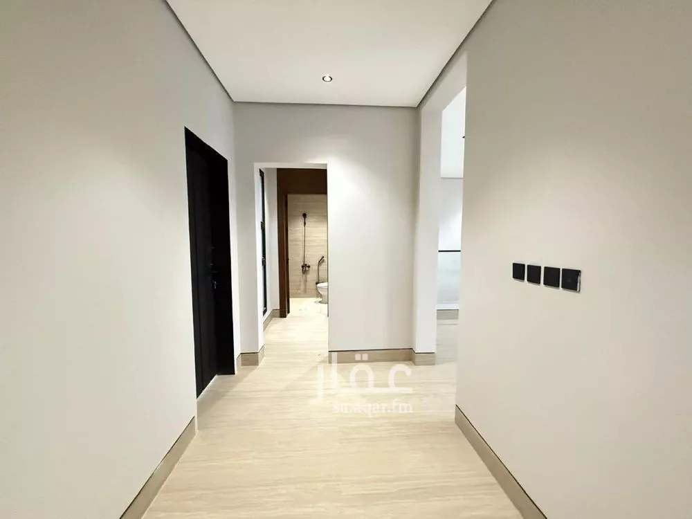 5 bedroom villa in Al Mahdiyyah 14