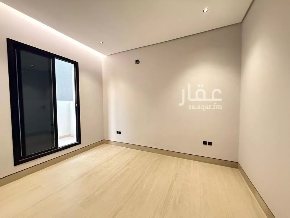 5 bedroom villa in Al Mahdiyyah 21