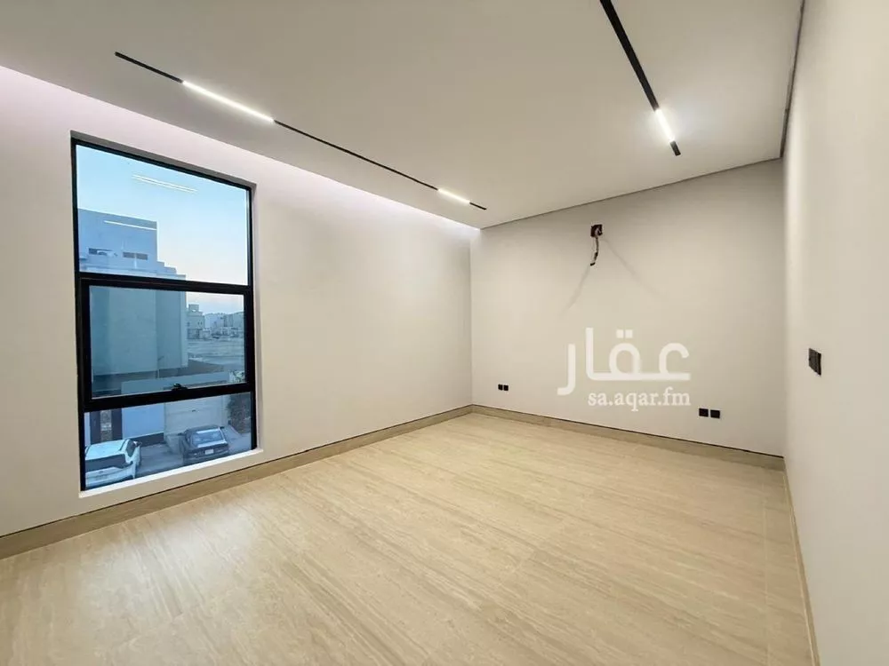5 bedroom villa in Al Mahdiyyah 25
