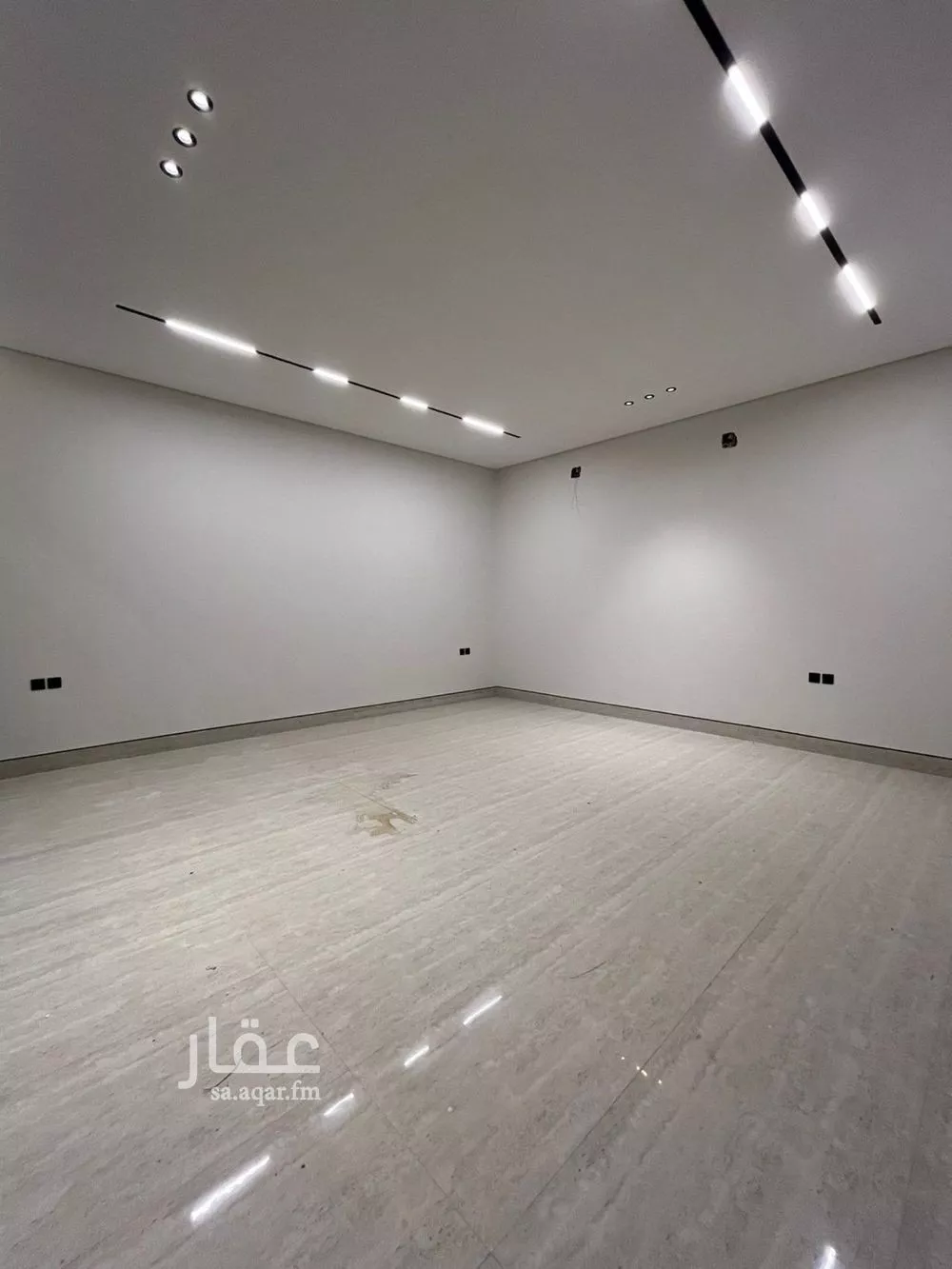 فيلا 5 غرف في المهدية 7