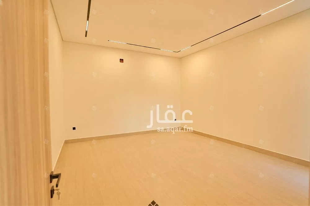 5 bedroom villa in Al Mahdiyyah 20
