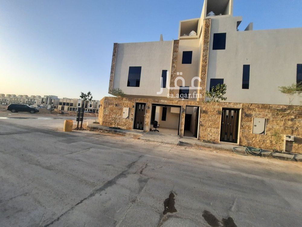 5 bedroom villa in Uhud, Riyadh 2