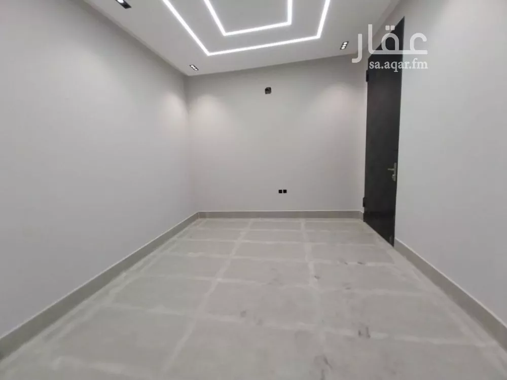 فيلا 7 غرف في العريجاء الغربية 7