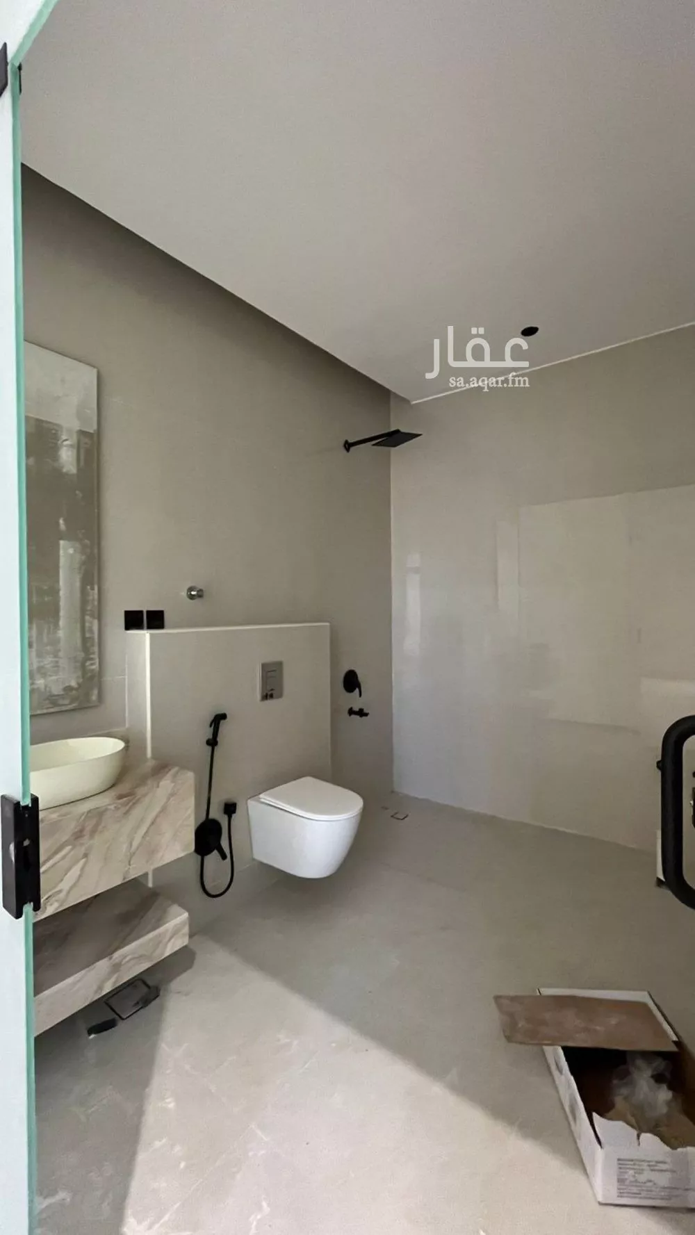 5 bedroom villa in Al Mahdiyyah 9