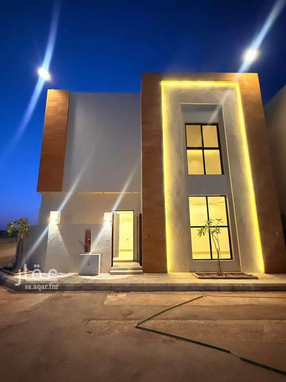 6 bedroom villa in Al Mahdiyyah 3