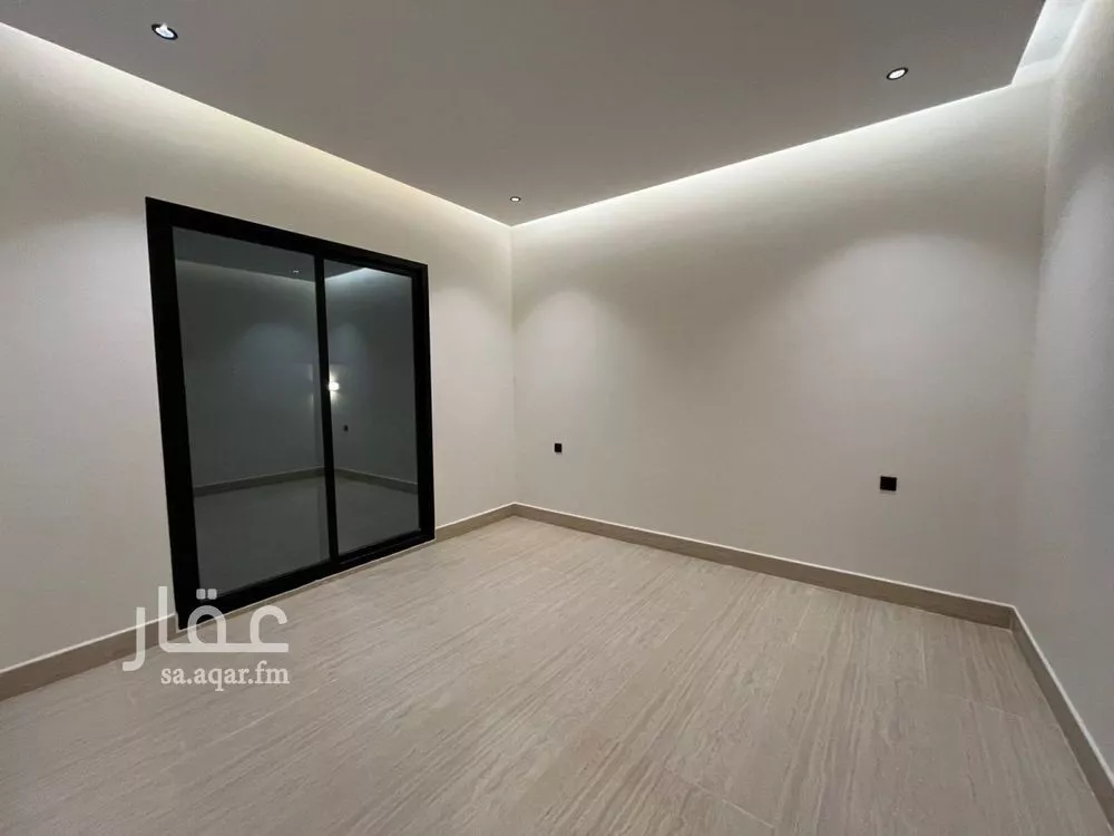 6 bedroom villa in Al Mahdiyyah 26