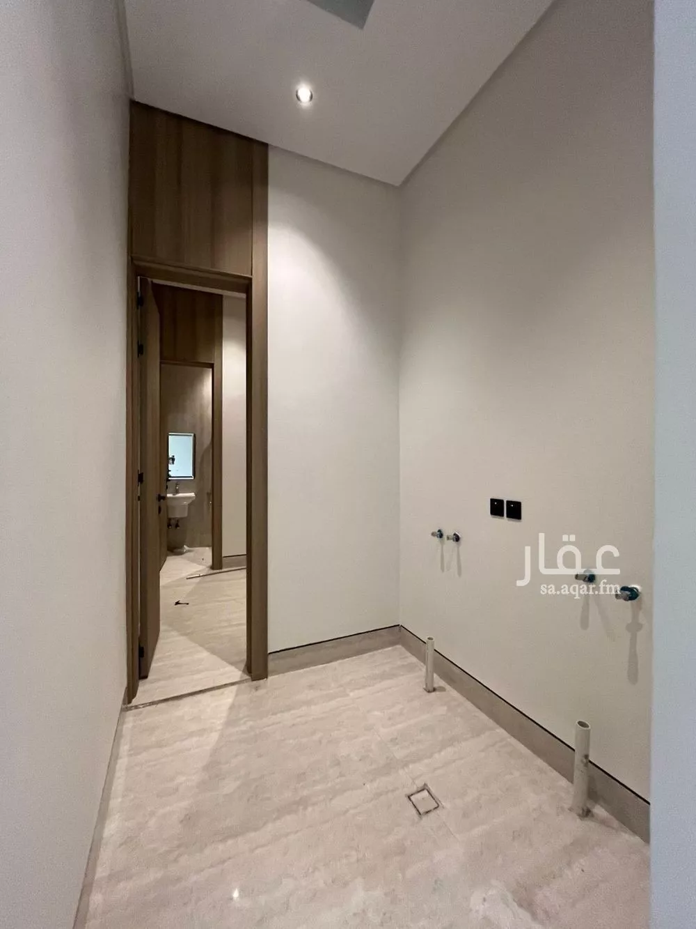 5 bedroom villa in Al Mahdiyyah 10