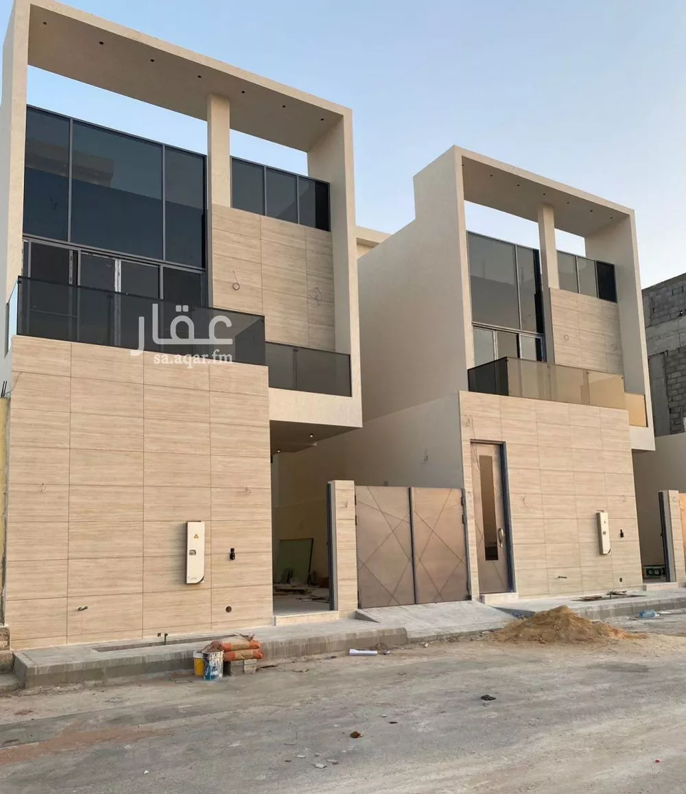 6 bedroom villa in Al Mahdiyyah 3