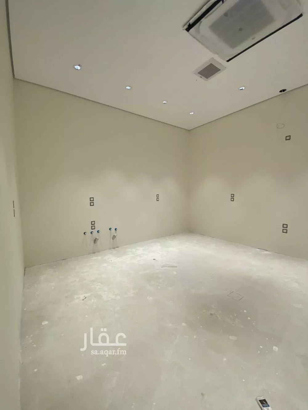 6 bedroom villa in Al Mahdiyyah 6