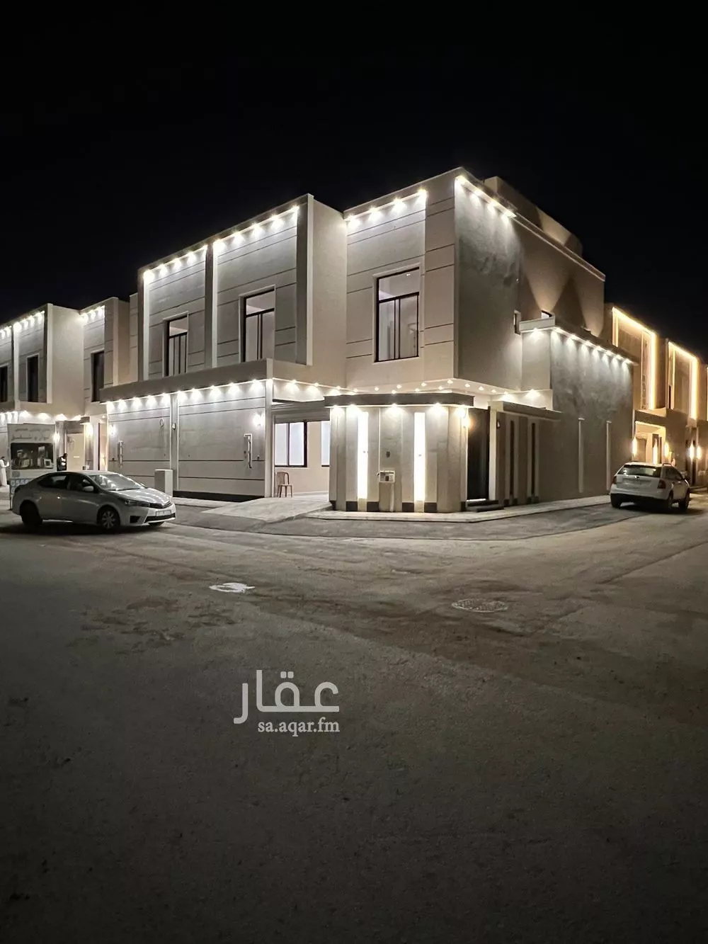 فيلا 6 غرف في النظيم 4