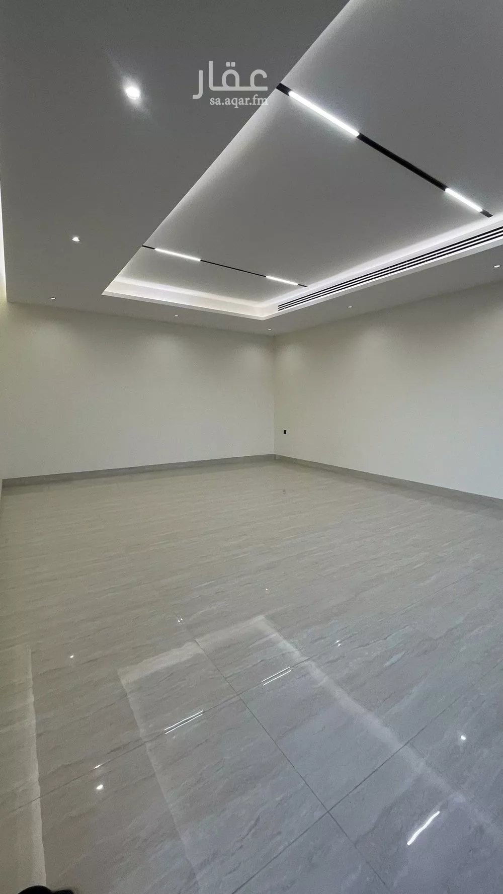 6 bedroom villa in Al Mahdiyyah 11