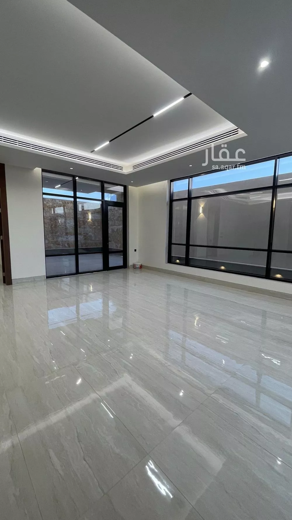 6 bedroom villa in Al Mahdiyyah 16