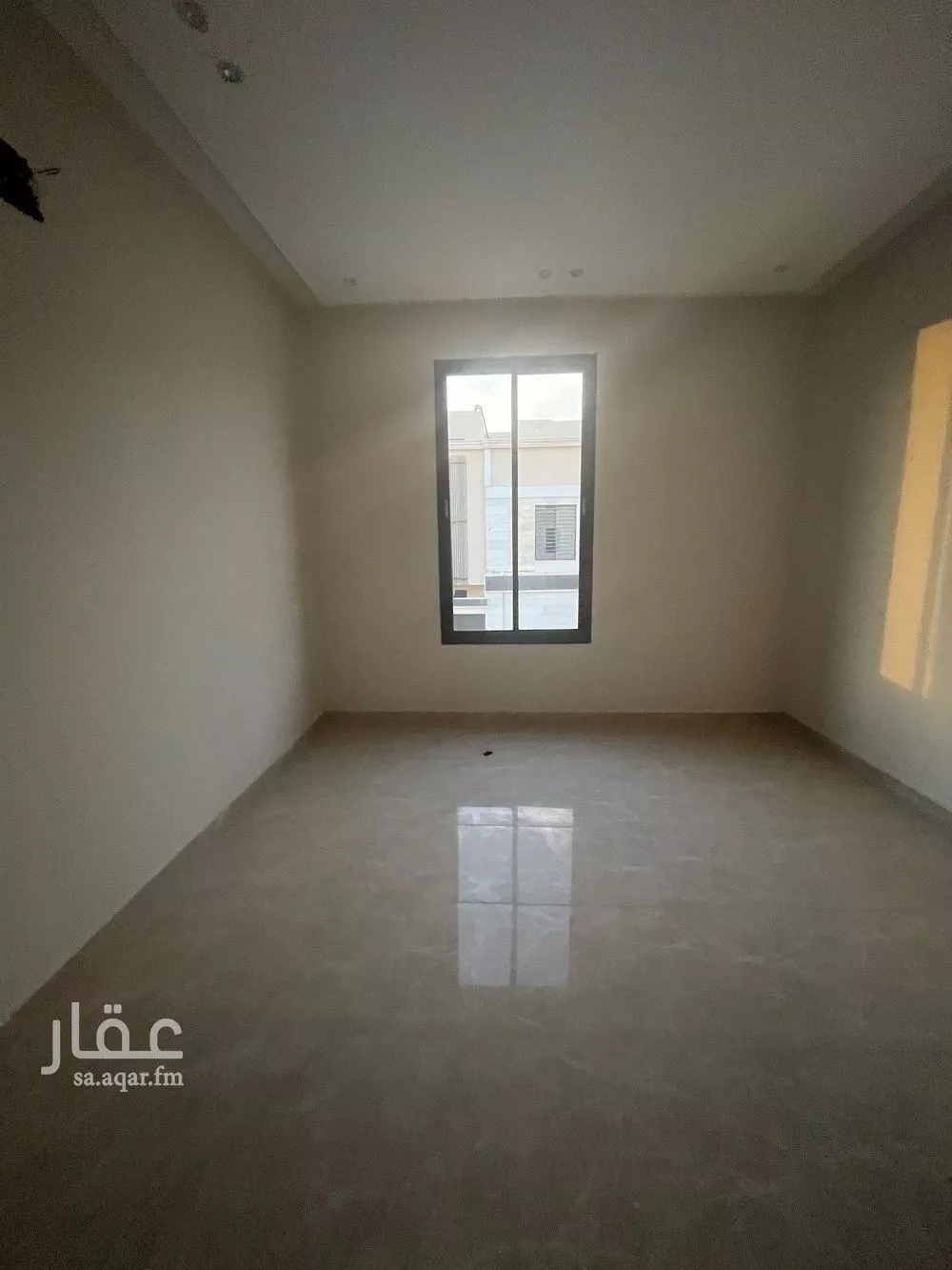 6 bedroom villa in Al Janadriyah 15