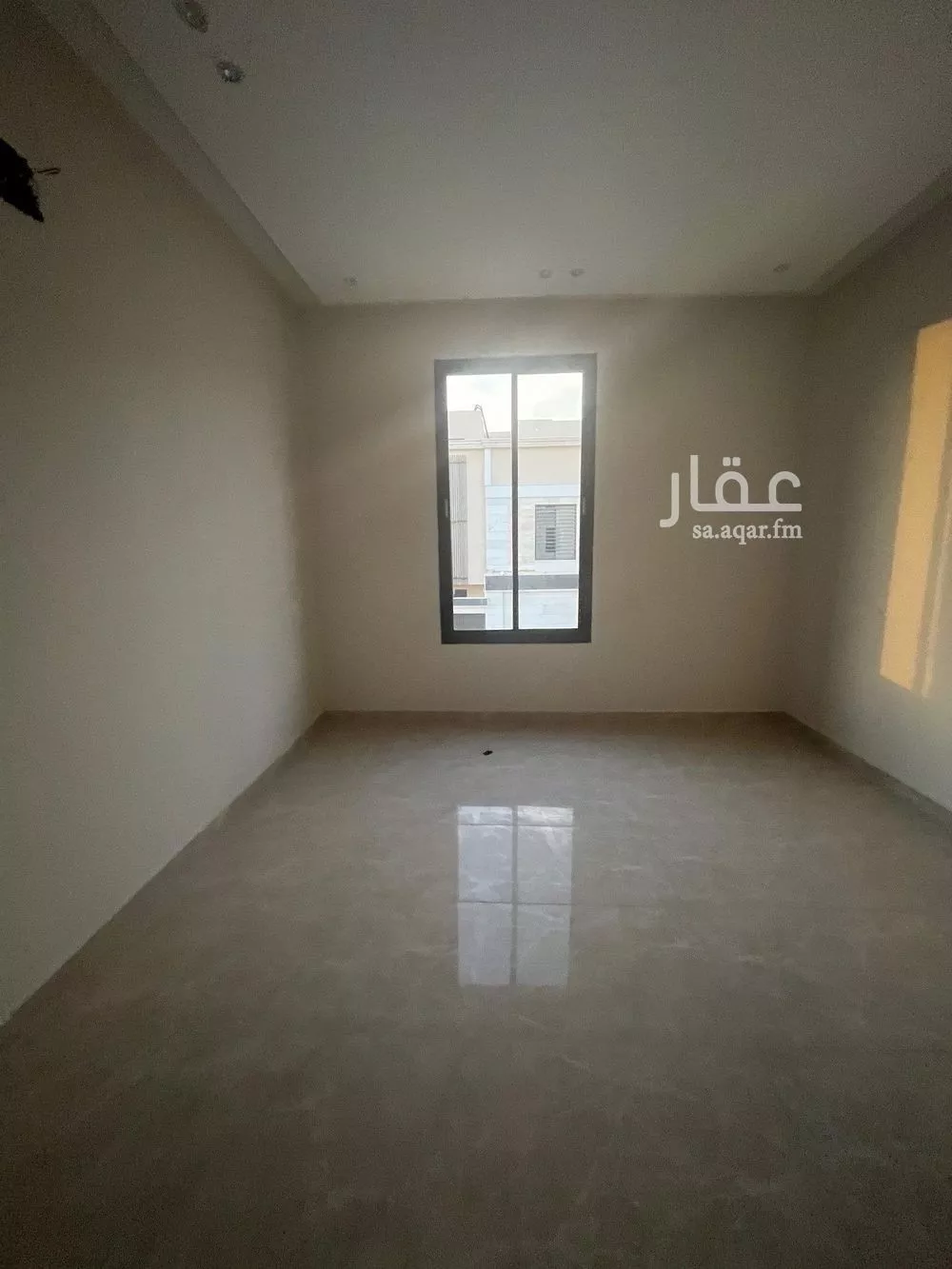 6 bedroom villa in Al Janadriyah 23